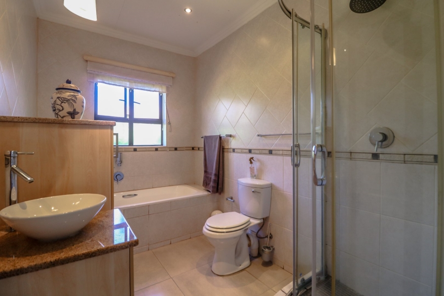 3 Bedroom Property for Sale in Woodland Hills Wildlife Estate Free State